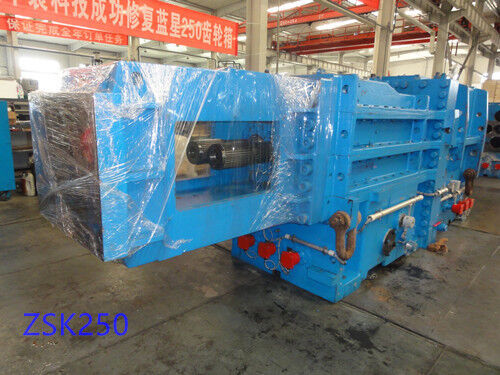 ราคาดี 11200 kW บริการซ่อมแซมกล่องเกียร์ extruder ด้วยความเร็ว 500 rpm และอายุการใช้งาน 72000 ชั่วโมง ออนไลน์